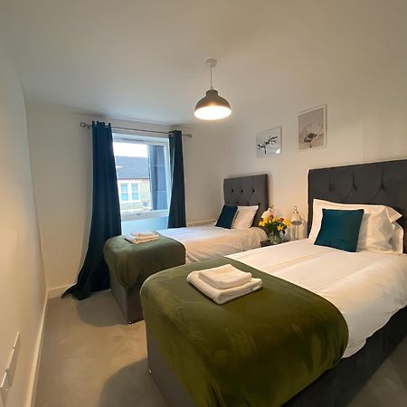 Cambridge Stays Riverside Apart Hotel With 2Br Flats At The City Centre-Parking-Balcony Екстериор снимка
