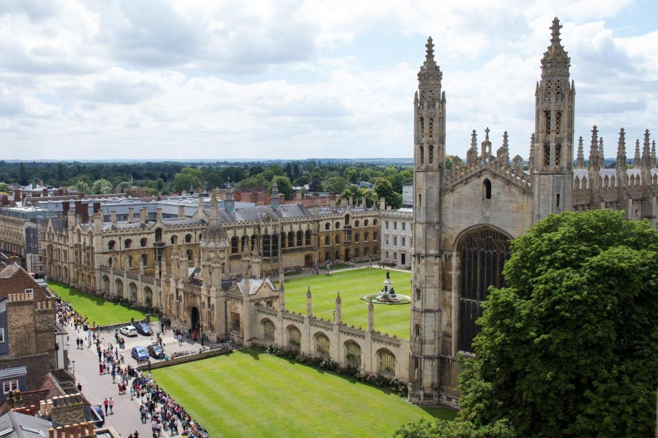 Cambridge Stays Riverside Apart Hotel With 2Br Flats At The City Centre-Parking-Balcony Екстериор снимка