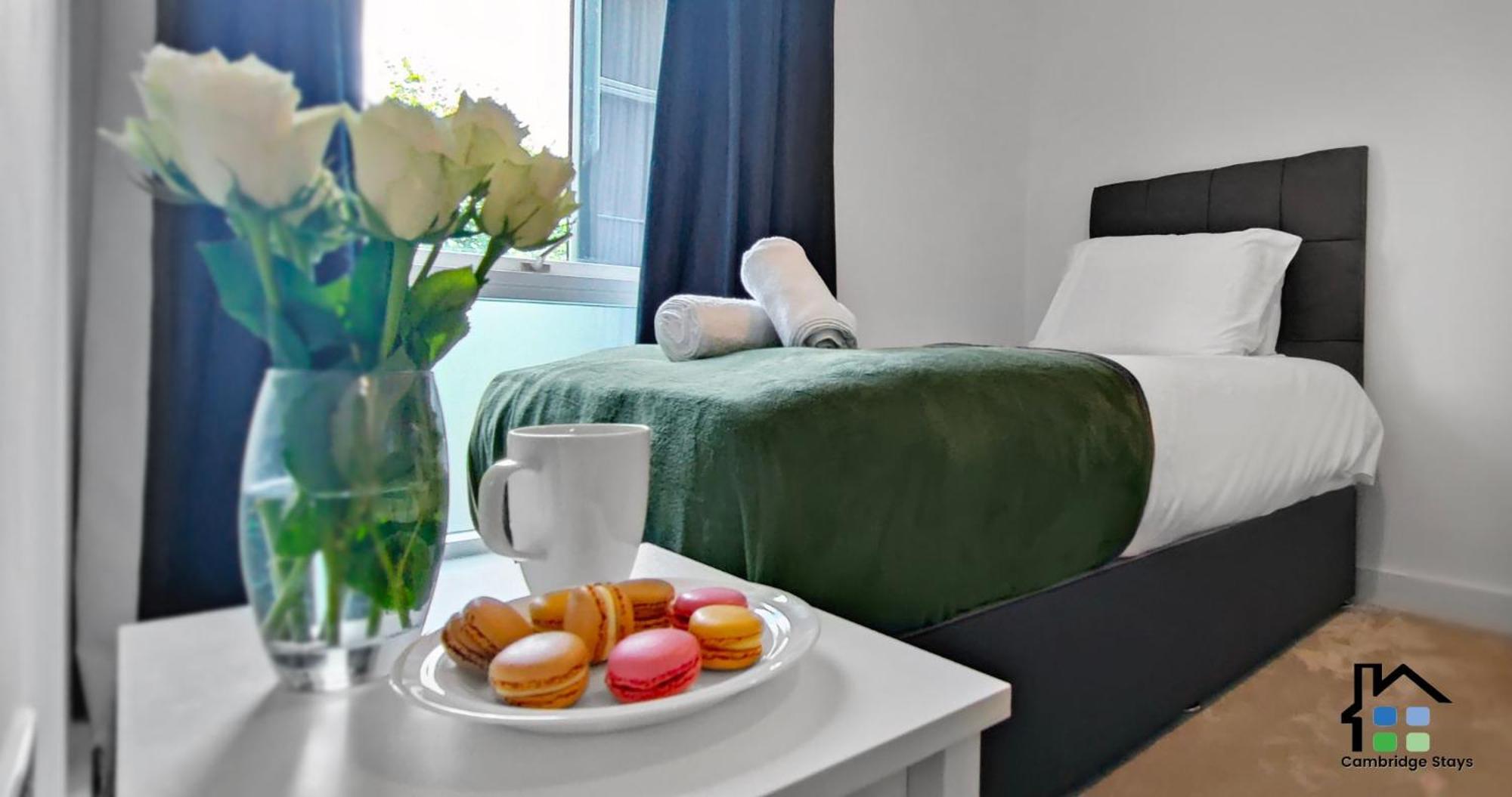 Cambridge Stays Riverside Apart Hotel With 2Br Flats At The City Centre-Parking-Balcony Екстериор снимка